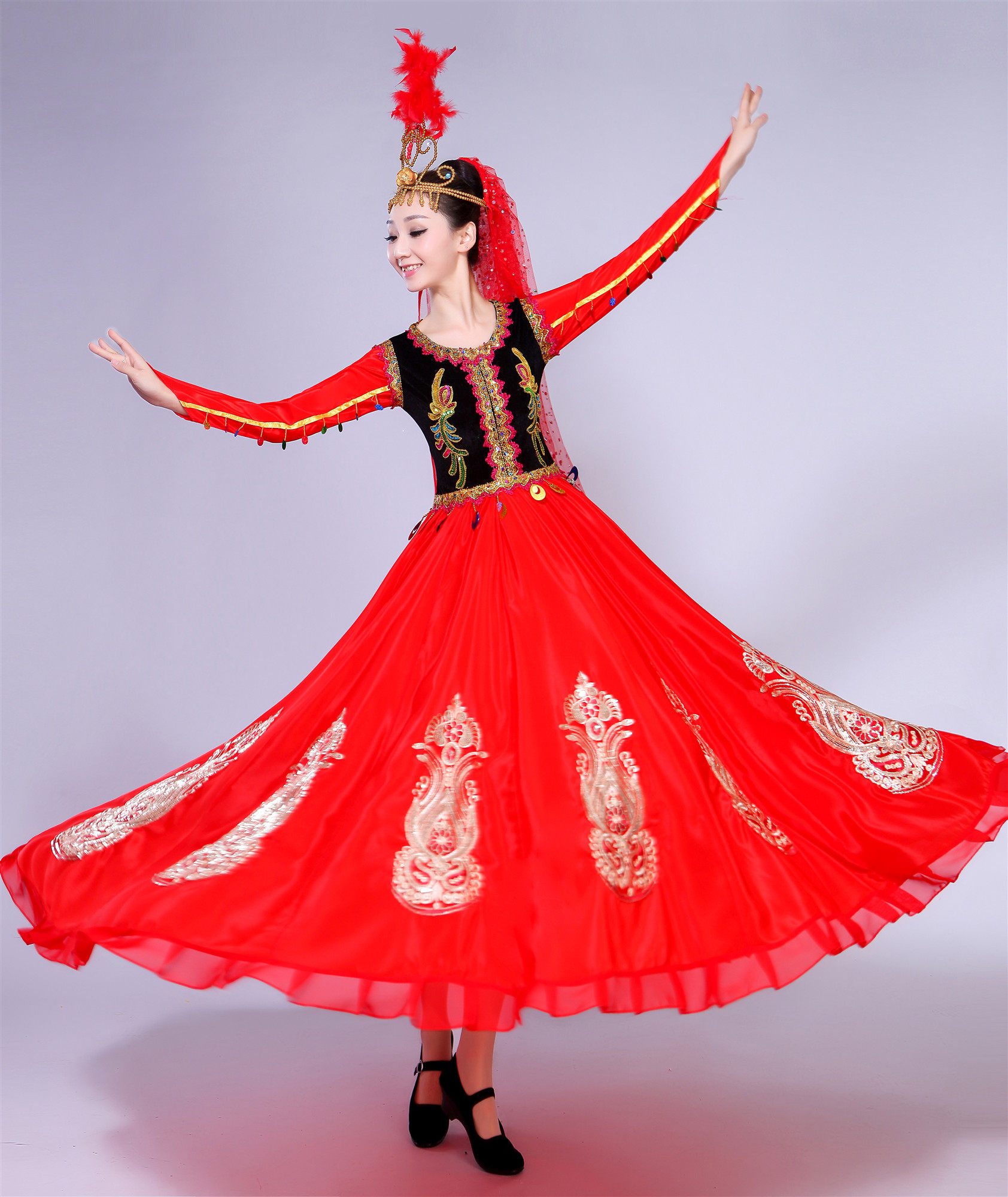 服装舞蹈表演2020新款新疆演出演出服成人维吾尔族民族服装