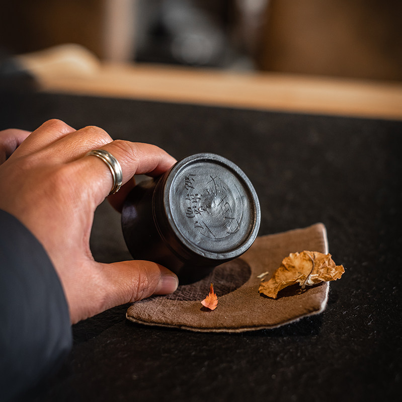 手工茶杯尼西黑陶高原工艺品伴手酒店民宿软装茶杯