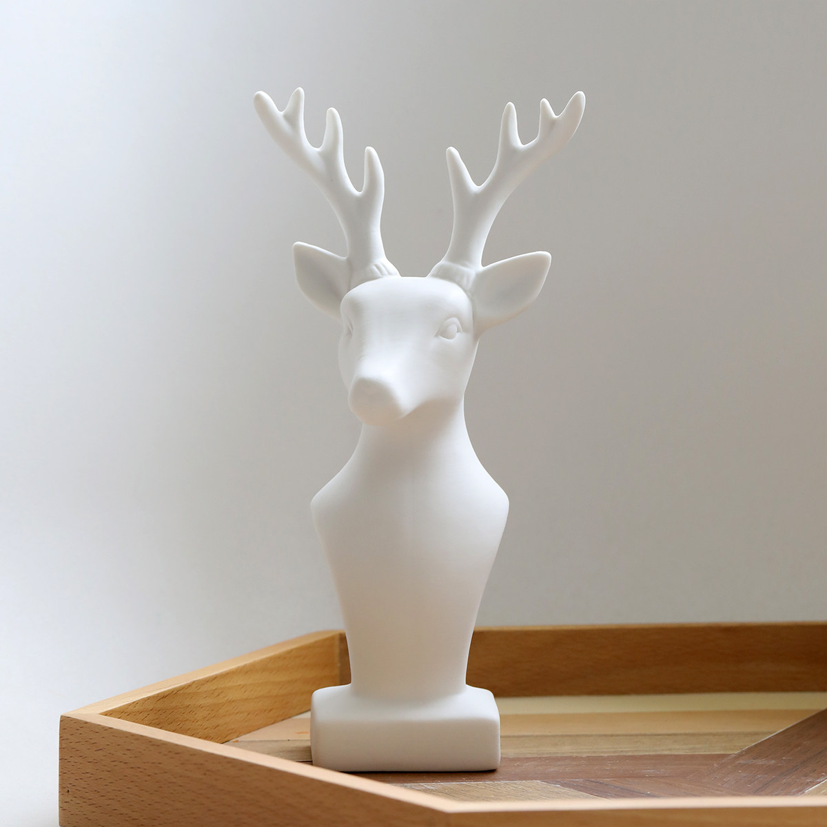 摆件创意鹿头陶瓷北欧客厅电视柜玄关装饰桌面摆件