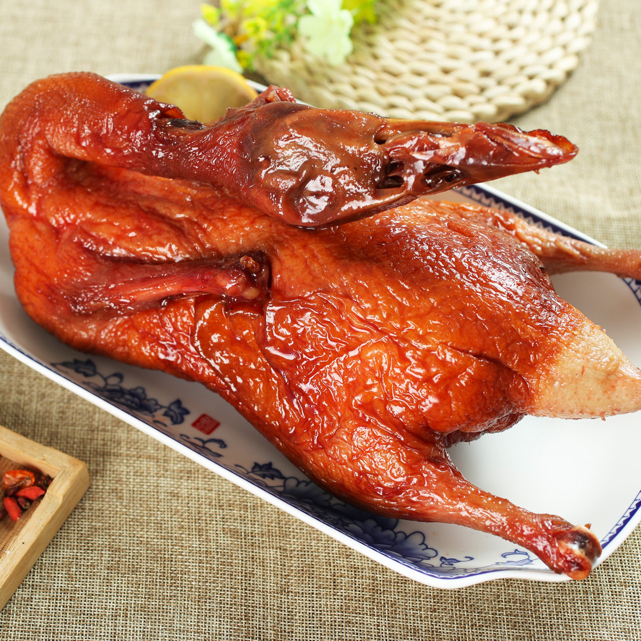 老杜美食鸭肉熟食半只上海卤鸭烤鸭啤酒百味鸭肉零食