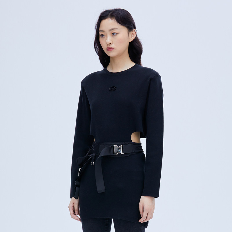 revan芮范冬季新品设计师小众甜辣修身露腰连衣裙连衣裙