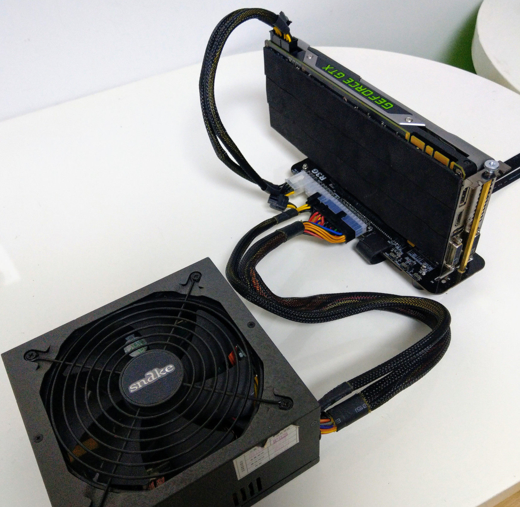 adt r3g笔记本显卡外接外置转m.2 nvme pcie3.0x4扩展坞 全速稳定