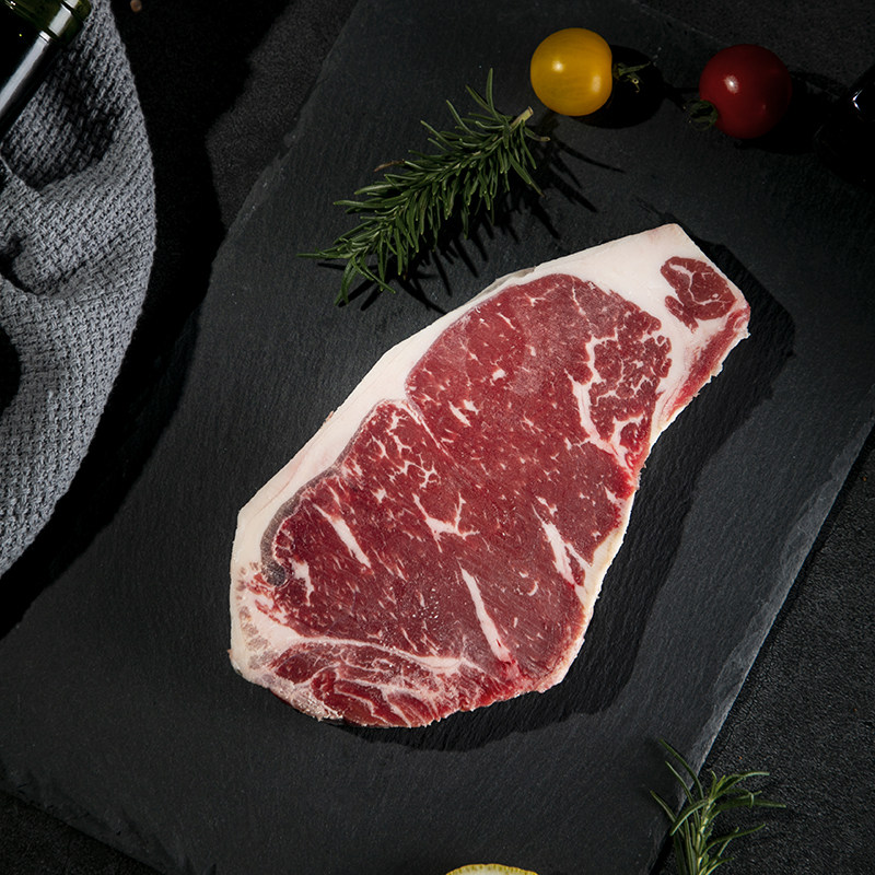 乐硕澳洲谷饲m5雪花西冷牛排原切新鲜1kg牛排