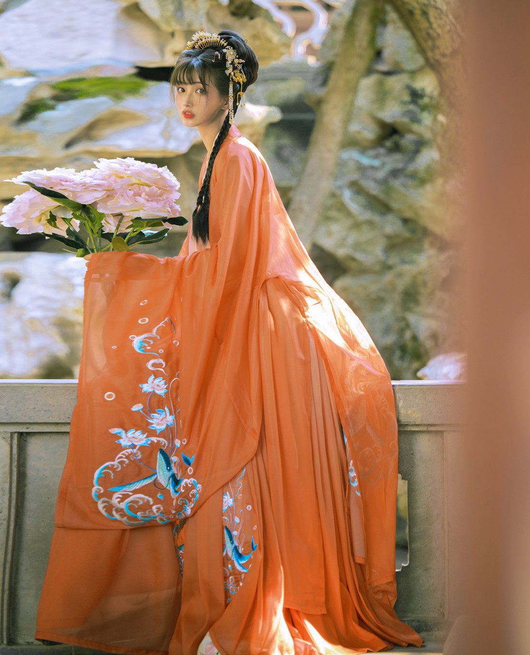 刺绣玉术汉服女原创离鲸齐胸襦裙大袖重工秋冬汉服