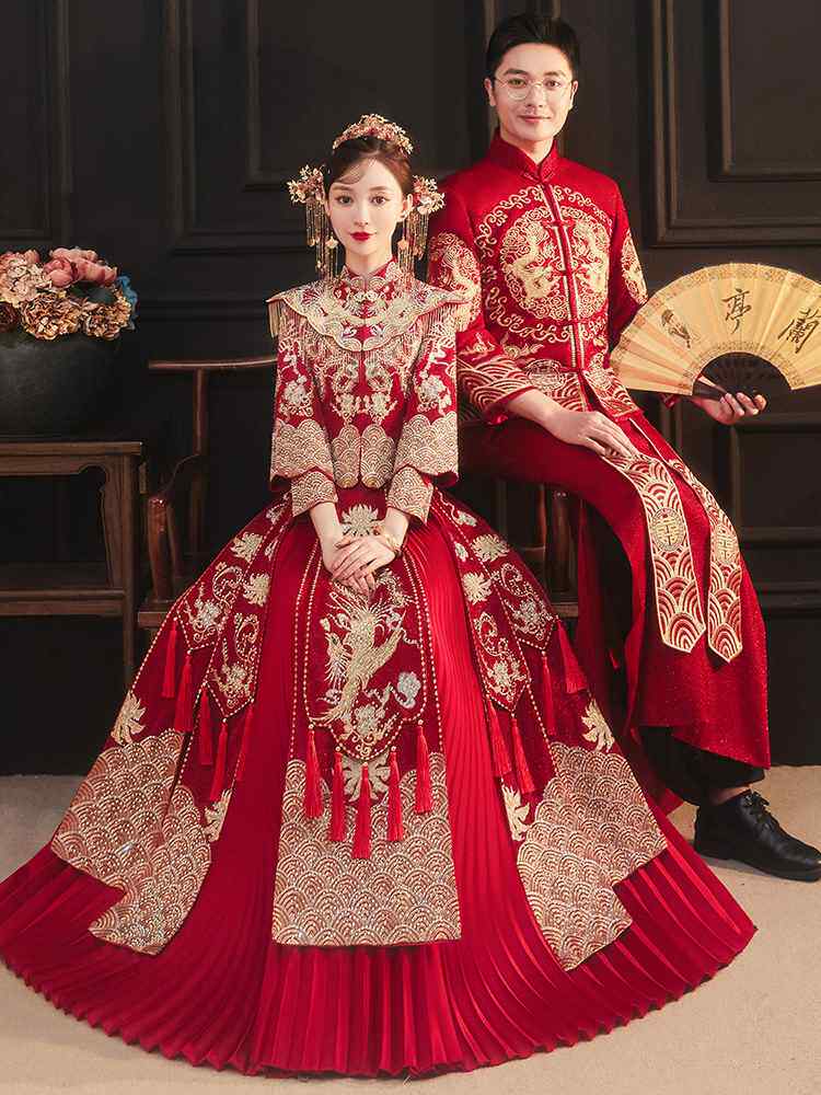 秀禾服男女套装2022年新款情侣结婚中式礼服新娘服女秀和服龙凤褂