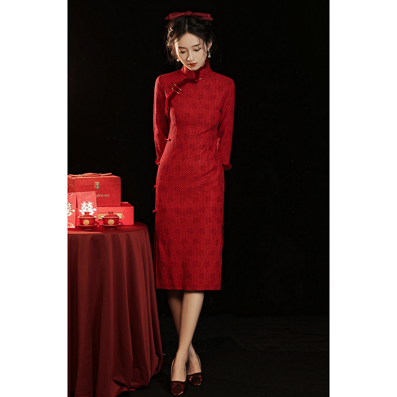 订婚礼年轻结婚新娘礼服订婚红色中式加厚秋冬季旗袍