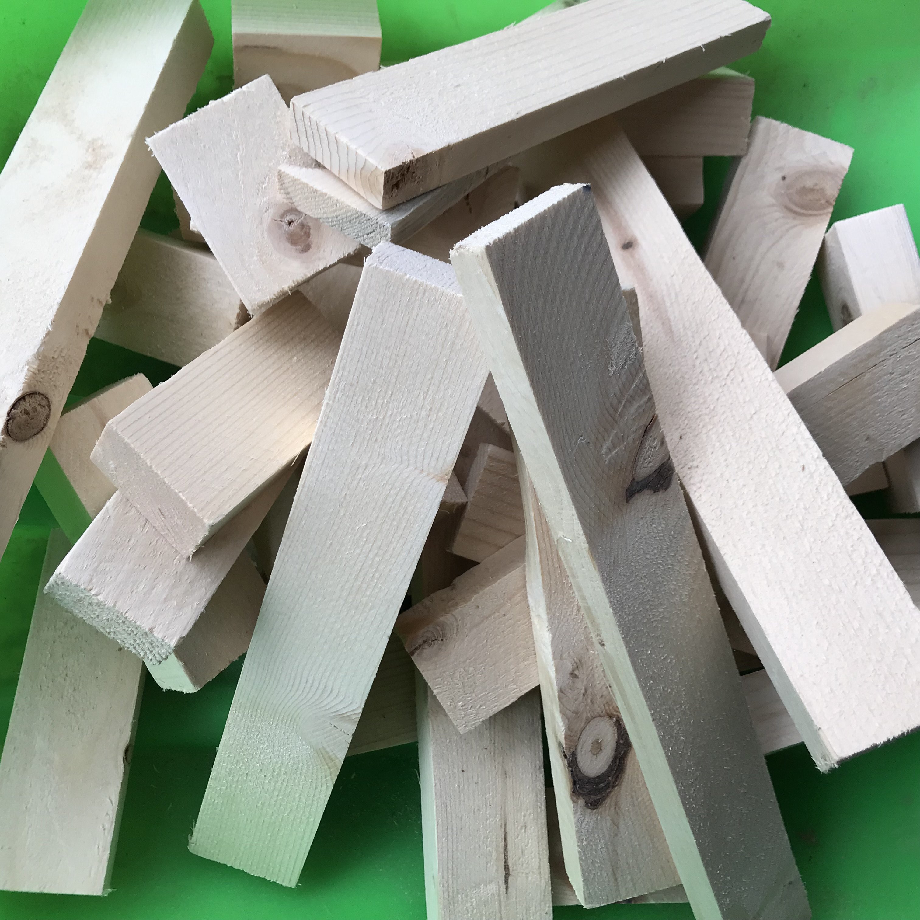 实木木料木块松木边角料柴禾野炊木柴烧火制作模型制作工具