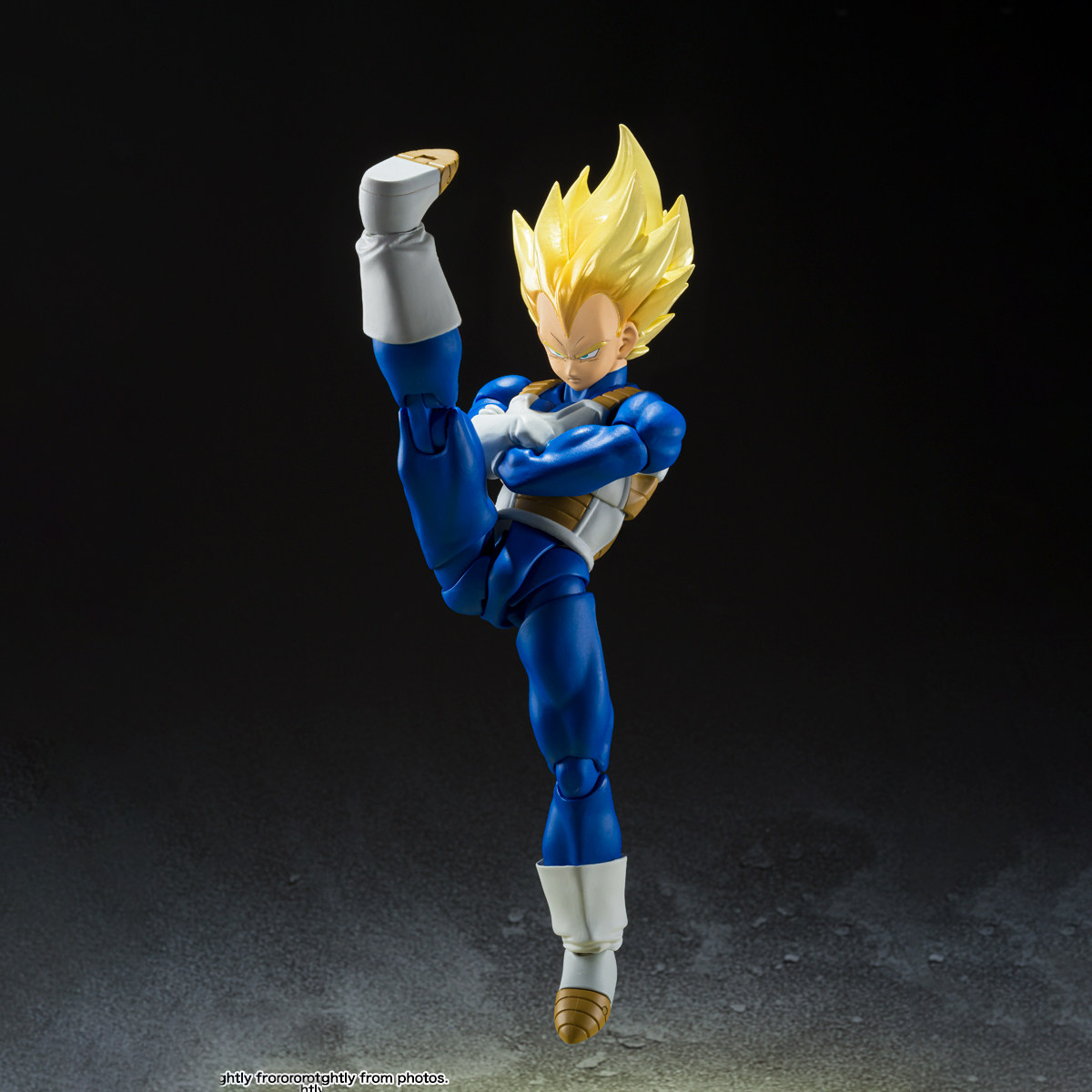 万代shf七龙珠贝吉塔觉醒醒的超级赛亚人之可动手办