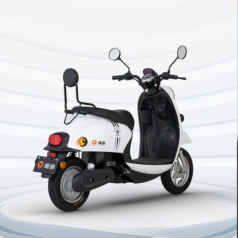 雅迪电动车旗舰店同款米彩2020龟王电瓶车男女续航电动轻便摩托车