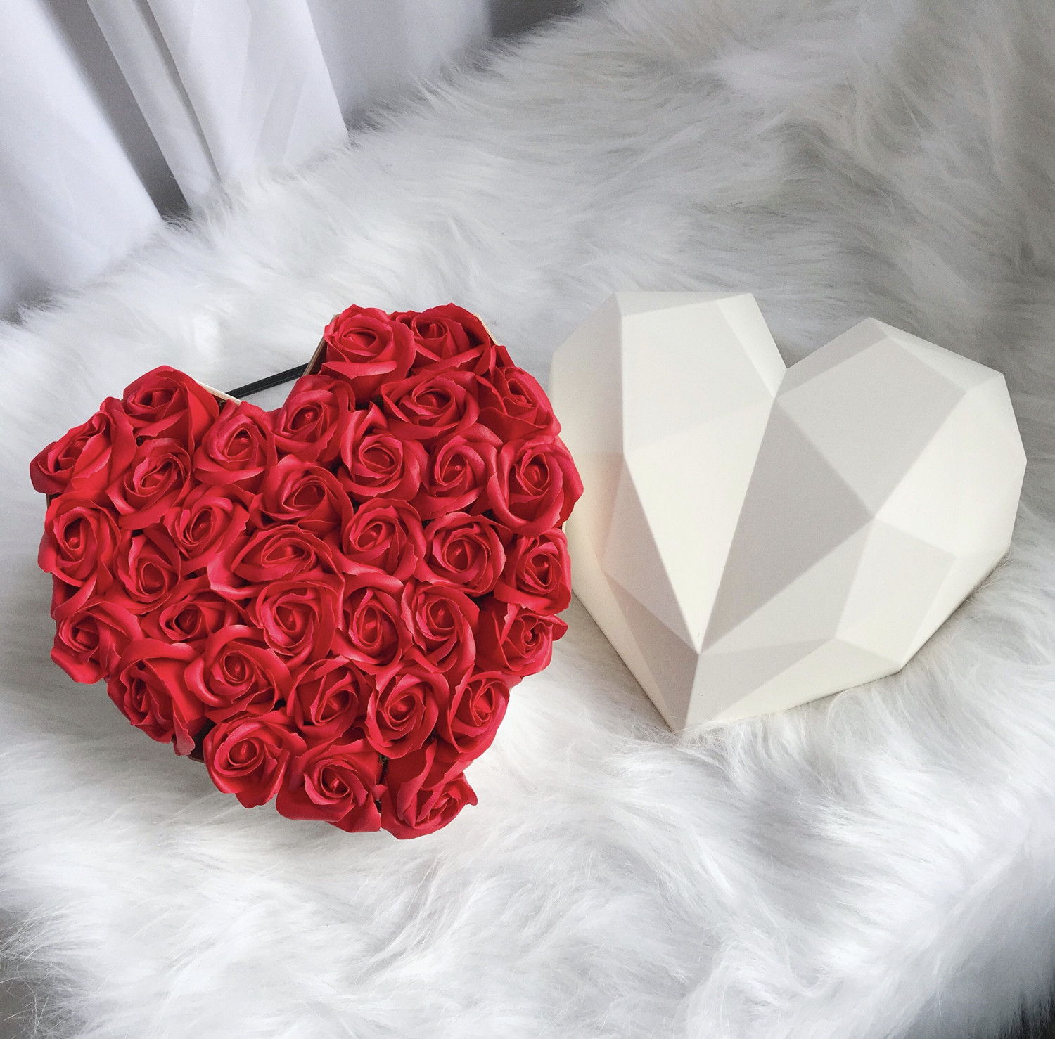 心型礼盒香皂玫瑰花圣诞情人节女友老婆妈妈女生仿真花