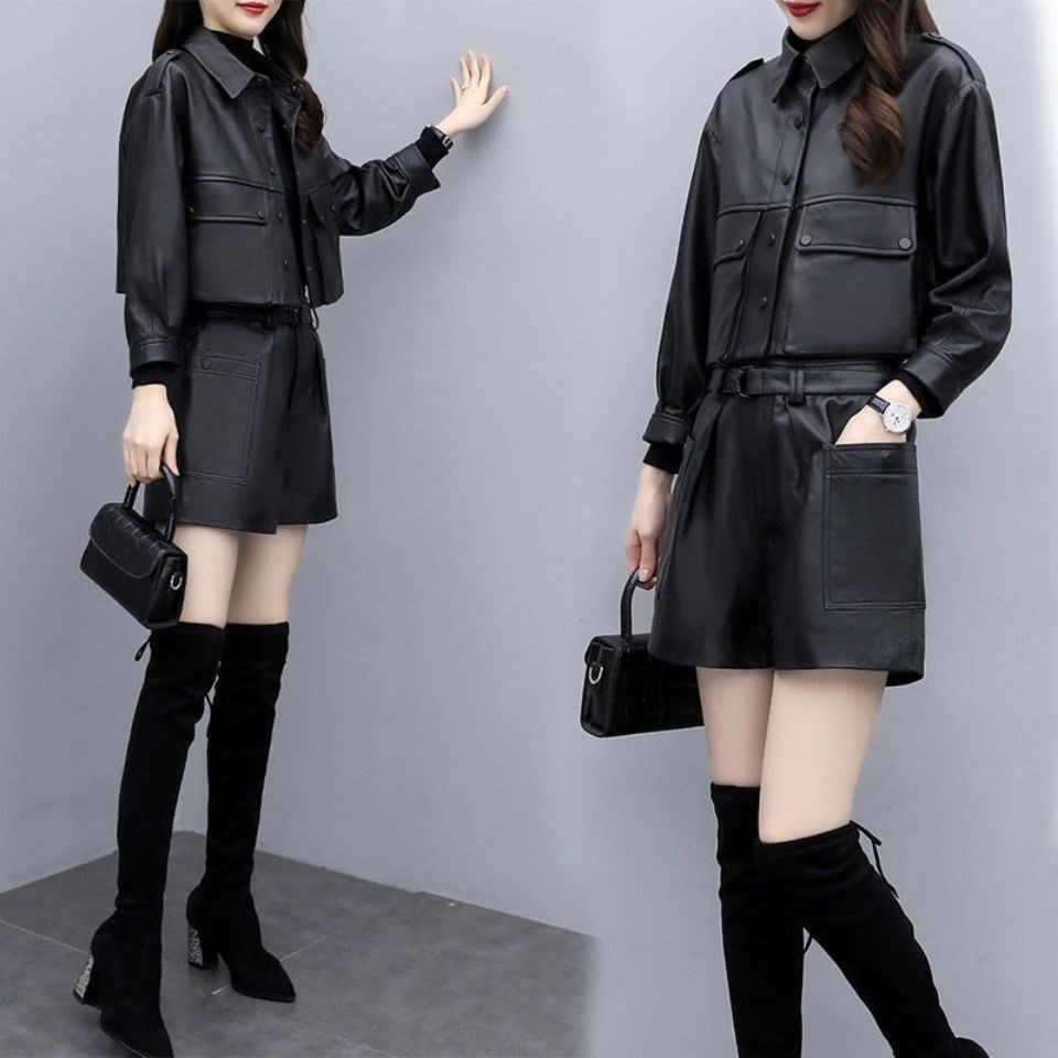 皮衣套装2020冬季新款宽松短款机车皮夹克小个子时尚套装