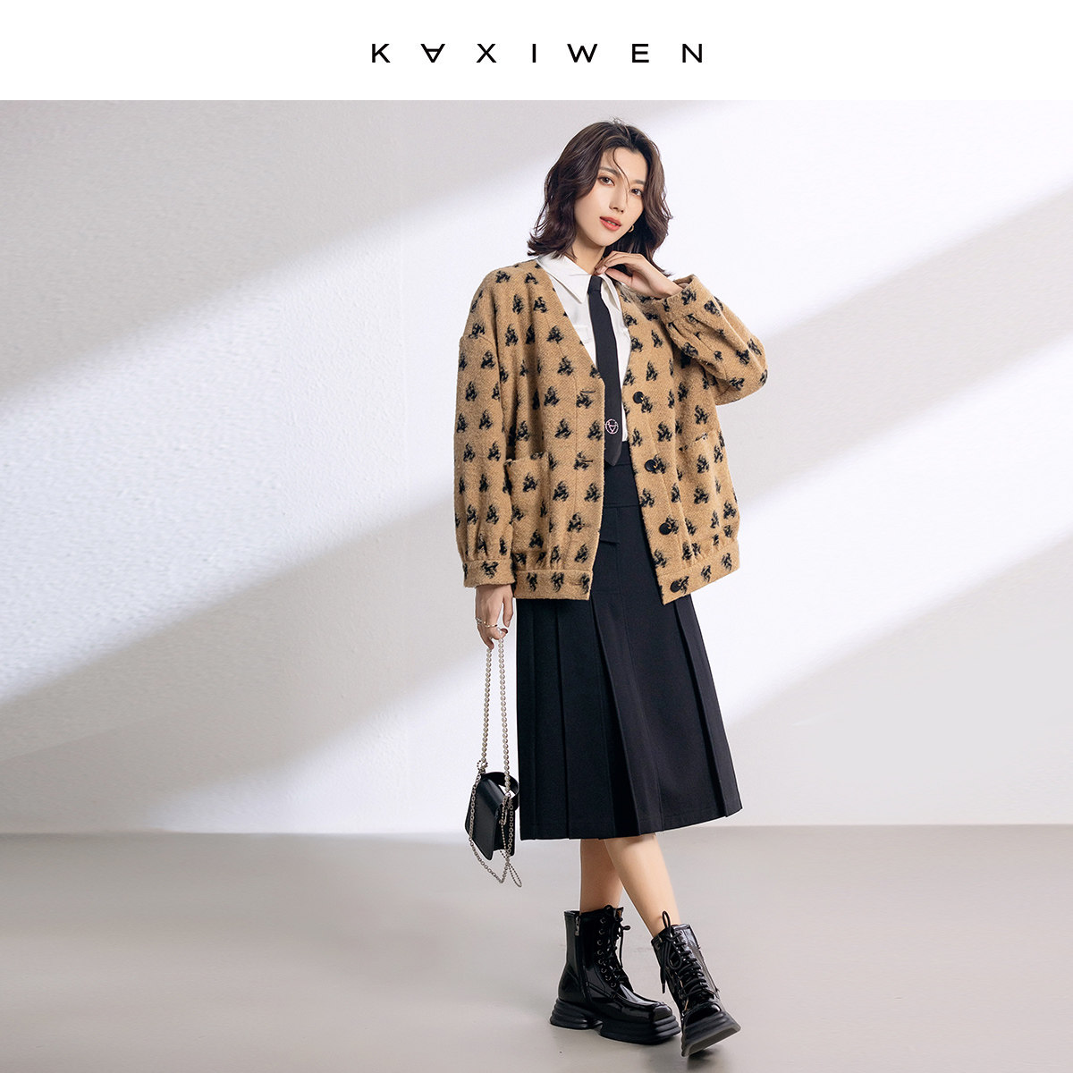 佧茜文女士短外套2021秋冬新款女装复古古风撞色短外套