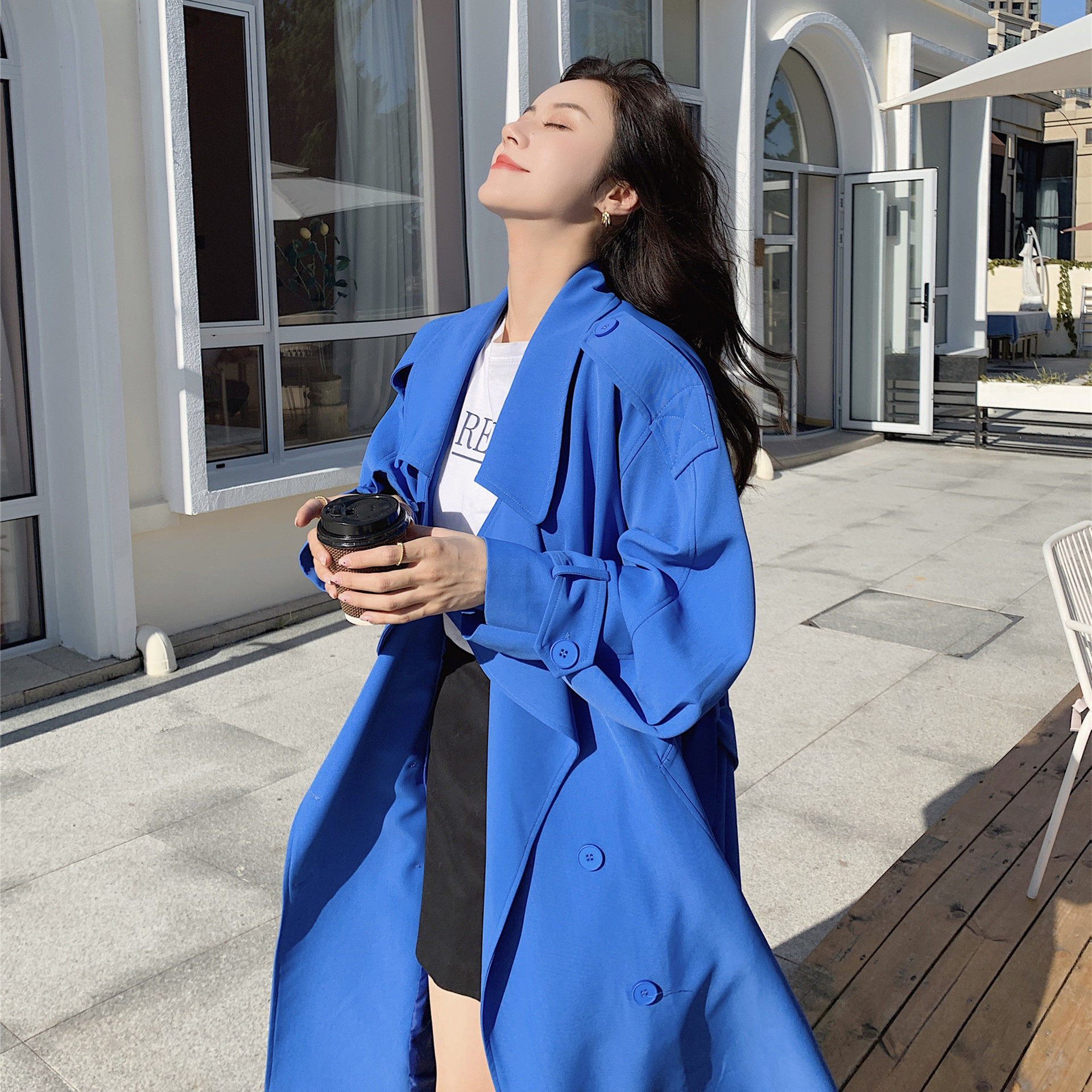 2022春季新品流行克莱茵蓝色风衣女中长款大码显瘦英伦风chic外套