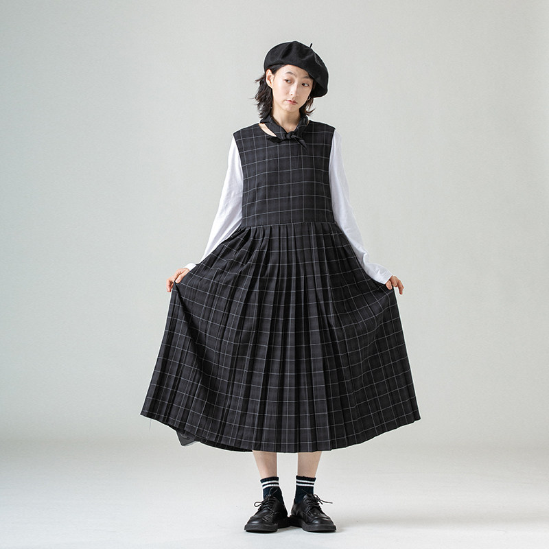初唯格子背带裙女2022新款早秋女装时尚复古连衣裙