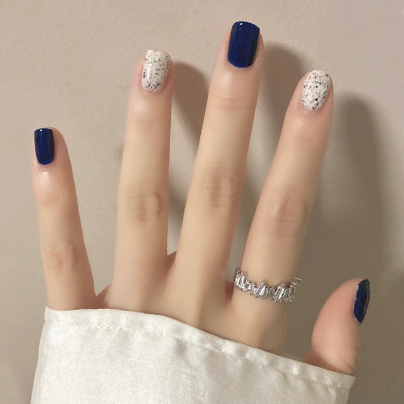 秋冬深蓝色指甲油2021年新款蛋壳网红流行显白美甲指甲彩妆