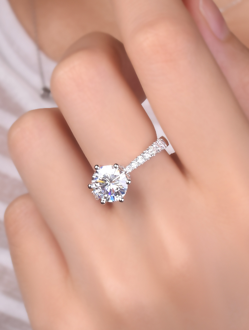 美国克拉质感高级进口排钻皇冠六爪一克拉cc戒指