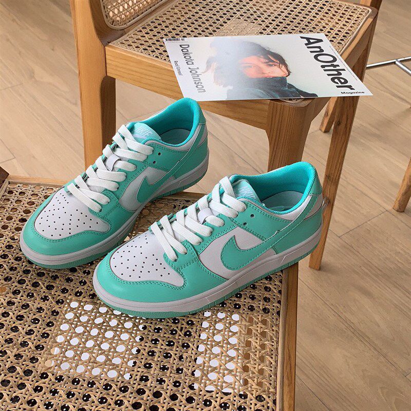 网红勾勾鞋秋黑白黑白熊熊猫aj1u低帮女sbdunk板鞋休闲板鞋