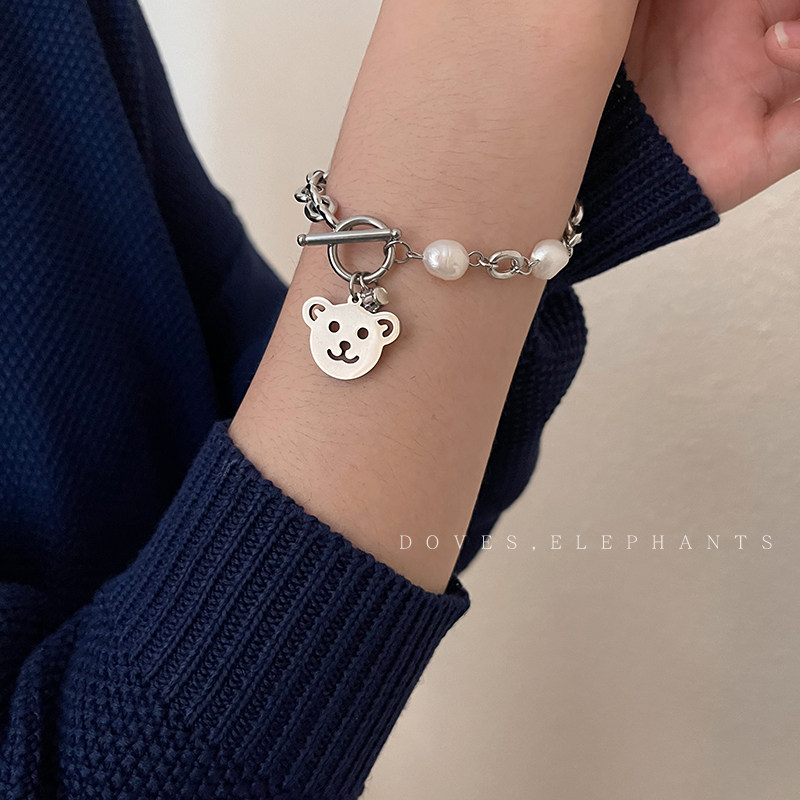 淡水珍珠可爱小熊手链女高高级轻奢小众设计手链