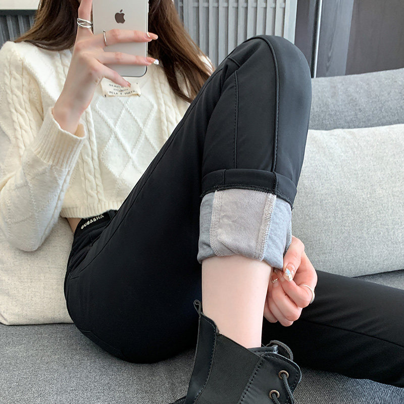 芭比羽绒绒裤女外时尚鲨鱼皮打底底裤秋冬加绒棉裤