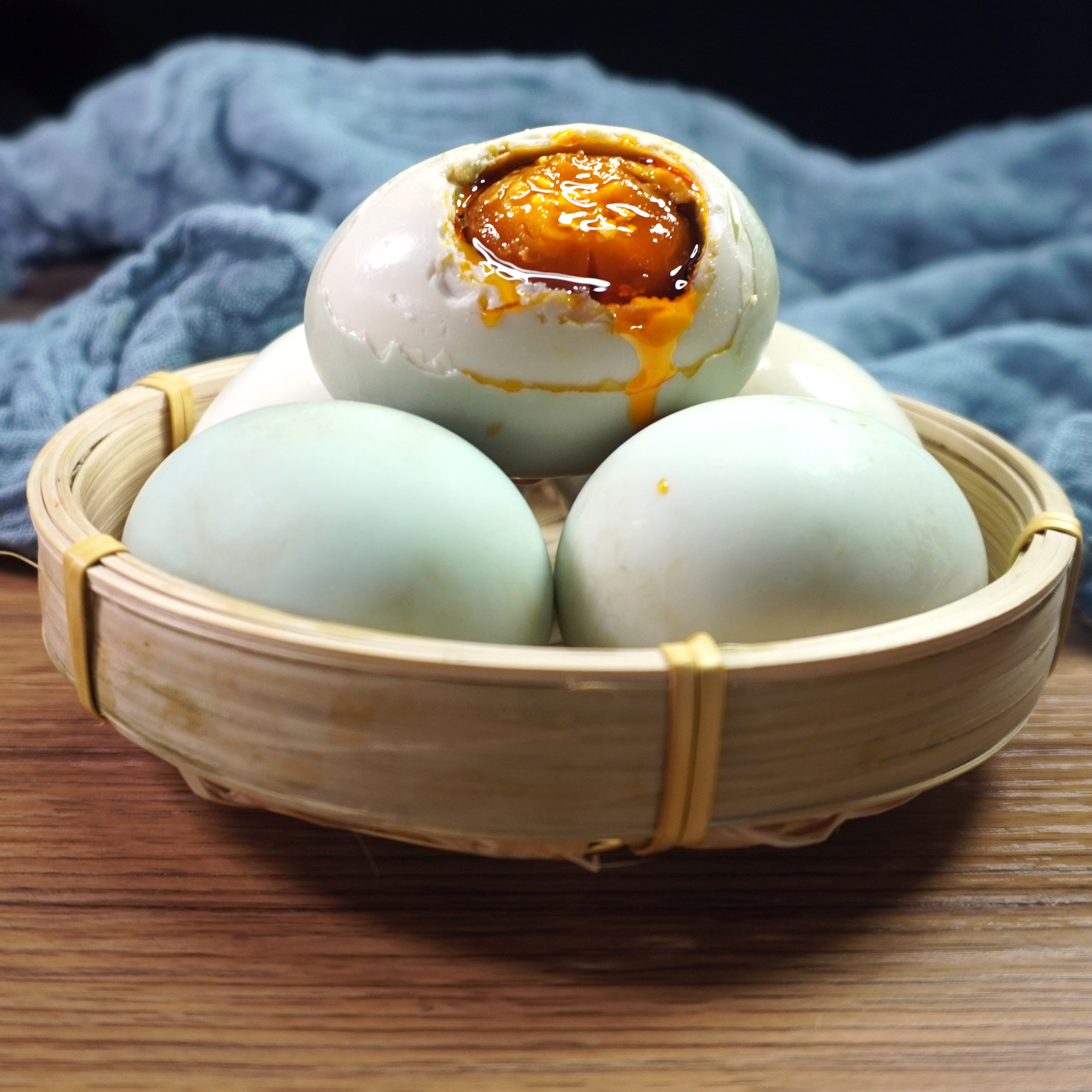 鸭蛋正宗流油烤海北部湾特产30枚咸蛋大号广西咸鸭蛋