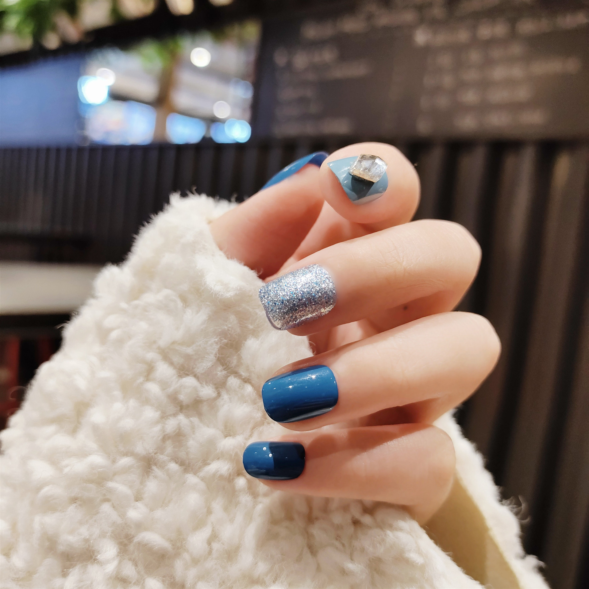 清新雾霾深蓝跳色穿戴甲片短款百搭菱形钻饰学生美甲甲片成品少女