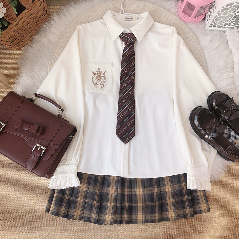 加绒版徽章刺绣尺呎间jk原创制服百搭长袖日系秋冬保暖衬衫