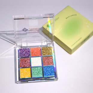 巽菲特冰透变色龙九宫格眼影盘爆闪彩色亮片日常淡妆细腻超闪彩妆