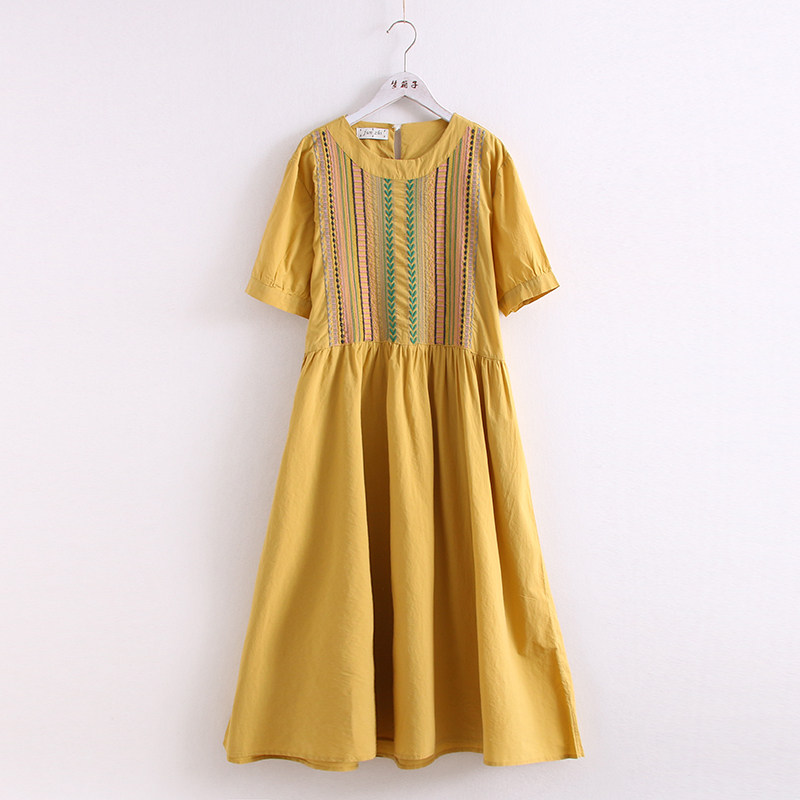 棉布长裙袖中泡泡套头圆领布裙刺绣箱子民族风连衣裙
