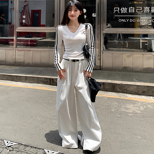 美式复古长袖t恤女2025春秋新款紧身显瘦短款风黑色辣妹上衣