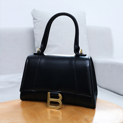 韩版1方包包2020b字扣沙漏包时尚时尚单肩斜挎包复古手提包女包女士