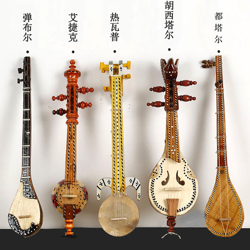 新疆旅行必带回的维吾尔族手工乐器套装