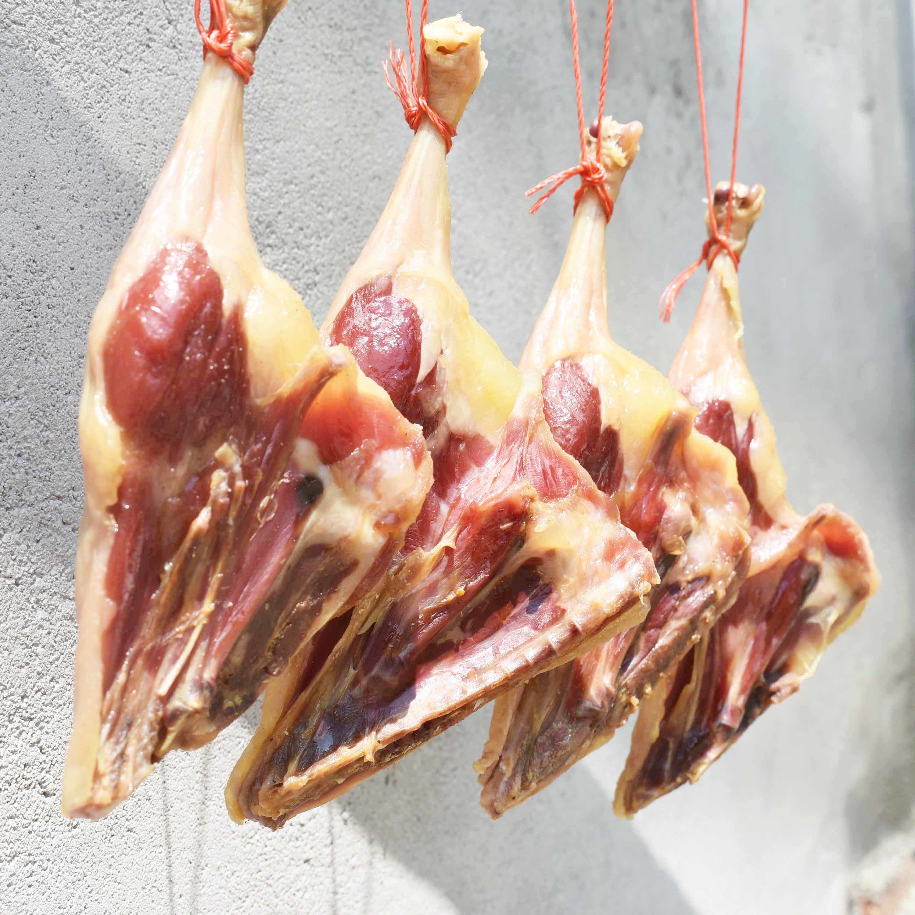 买就送腊鸭腿传统腌制风干无骨去骨咸鸭腿腊肉腊鸭腿肉农家自制