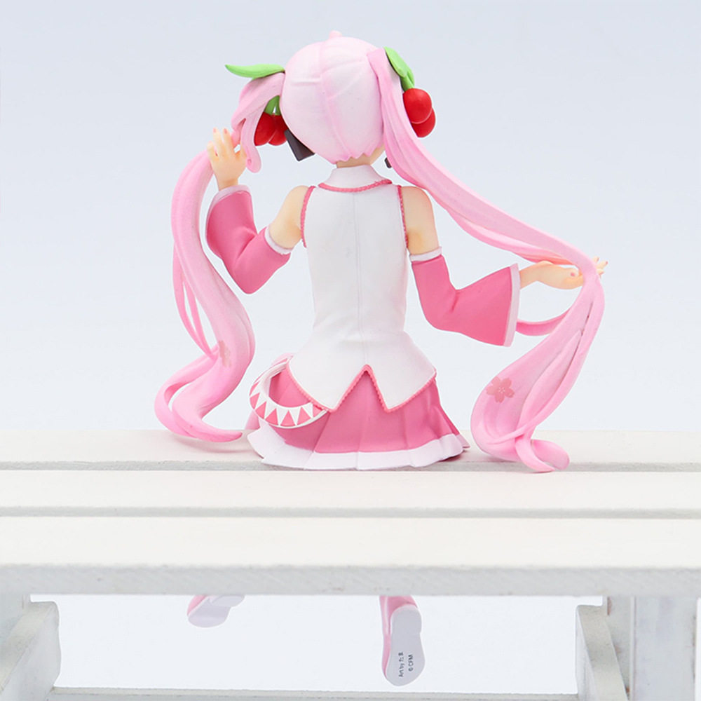 正版现货furyu初音未来坐姿樱花初音泡面景品pvc手办