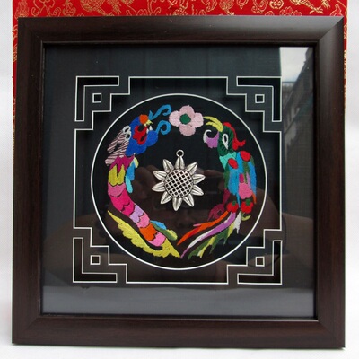 特色礼品工艺品苗绣挂画26cm正方形黔虎画框苗族银饰