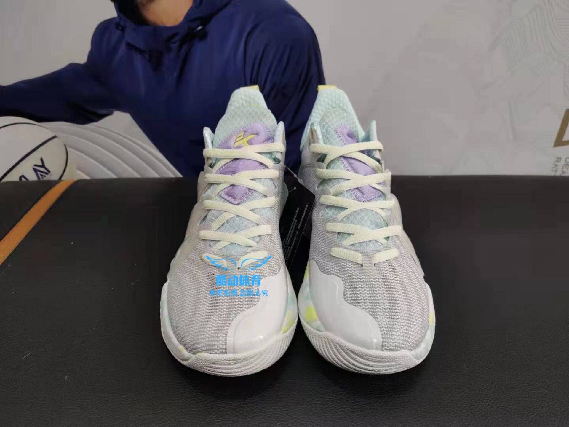 安踏见山1代篮球球鞋2021夏季新款kt汤普森篮球鞋