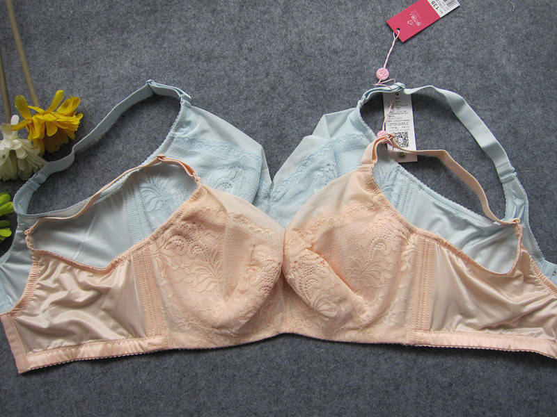 大罩杯90e薄杯cde杯有钢圈无海绵90d95e聚拢胖mm内衣文胸大码