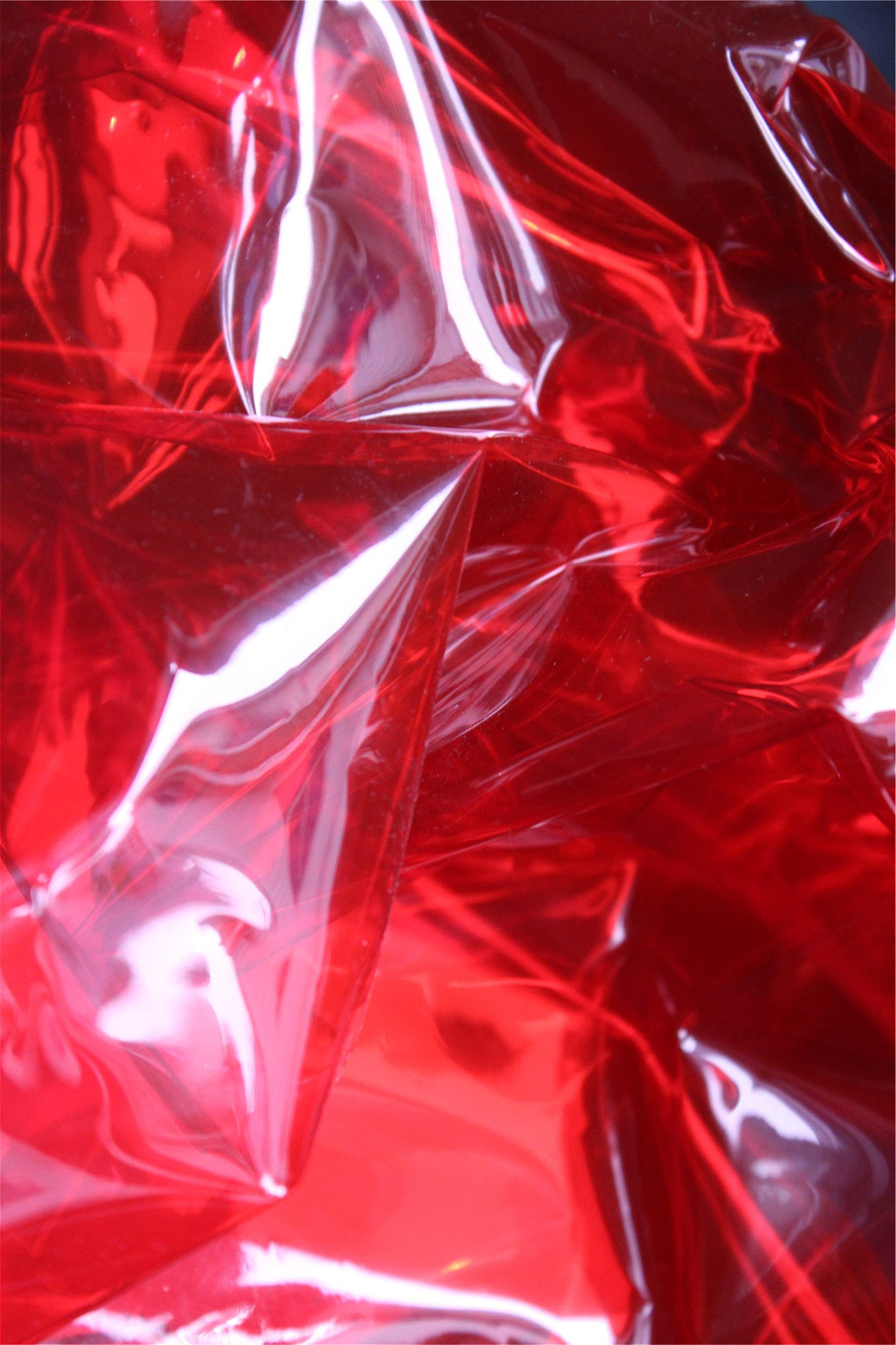 血红液体幻彩镭射膜布料 深红果冻tpu膜服装防水面料优于pvc皮革