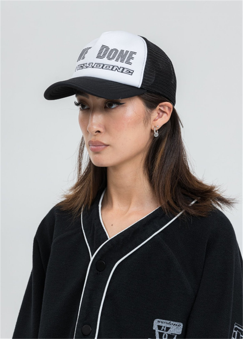 小喜家国内现货we11done街头风字母绣标拼色网眼棒球帽