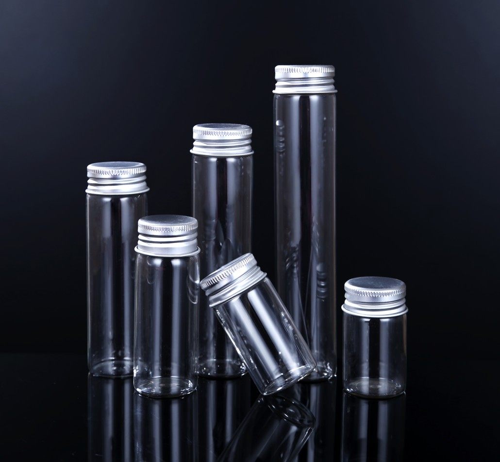 包邮直径中硼玻璃密封瓶铝盖小药瓶燕窝胶囊密封罐