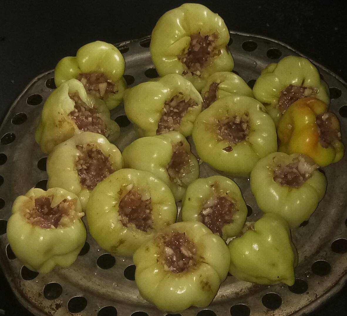 辣椒现摘灯笼大灯新鲜白玉顺丰包邮白辣椒广西其它