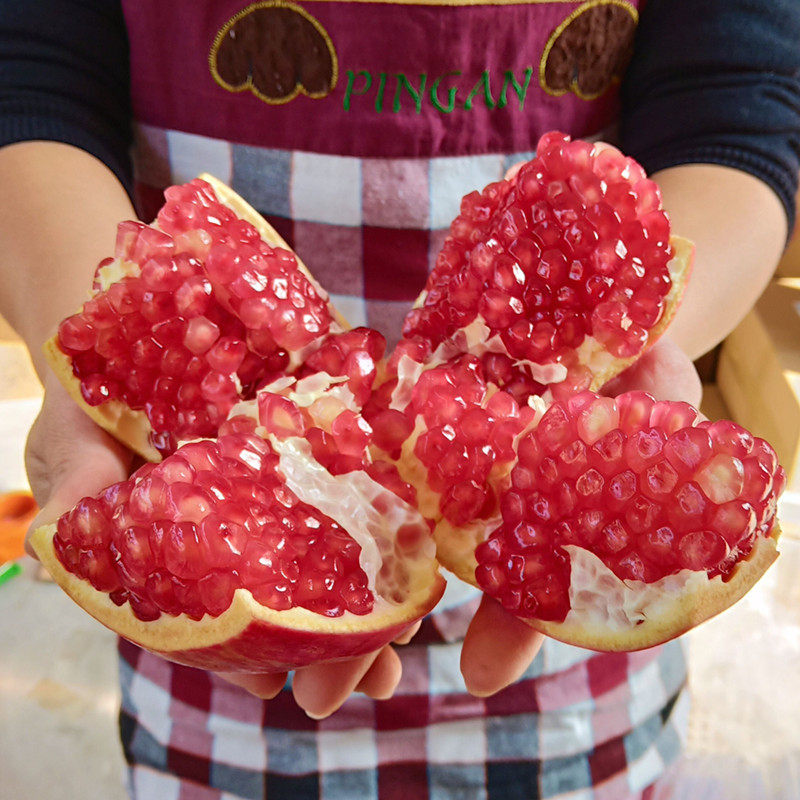 石榴枣庄新鲜现摘山东冠世榴园薄皮特产大马石榴