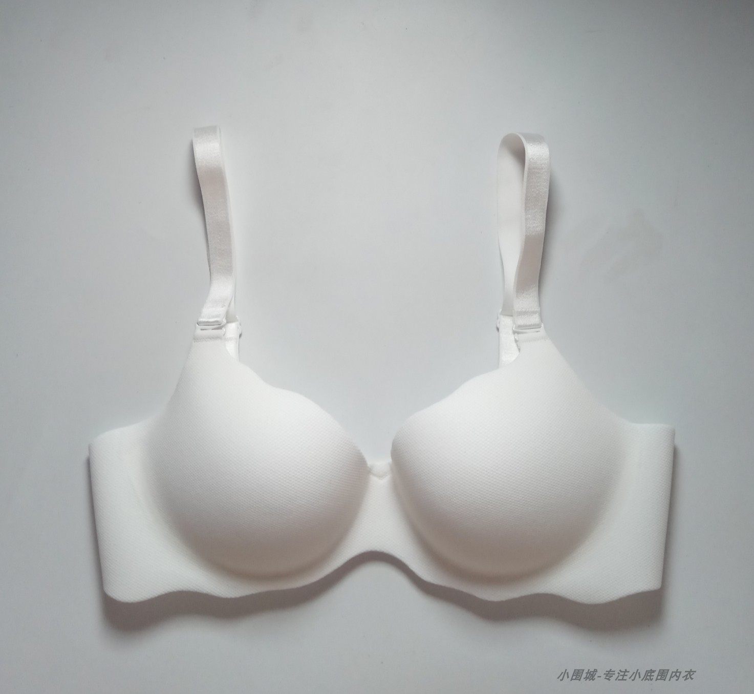 32e 70e 文胸合集二7.30上新 大胸显小底围大罩杯调整型薄款光面