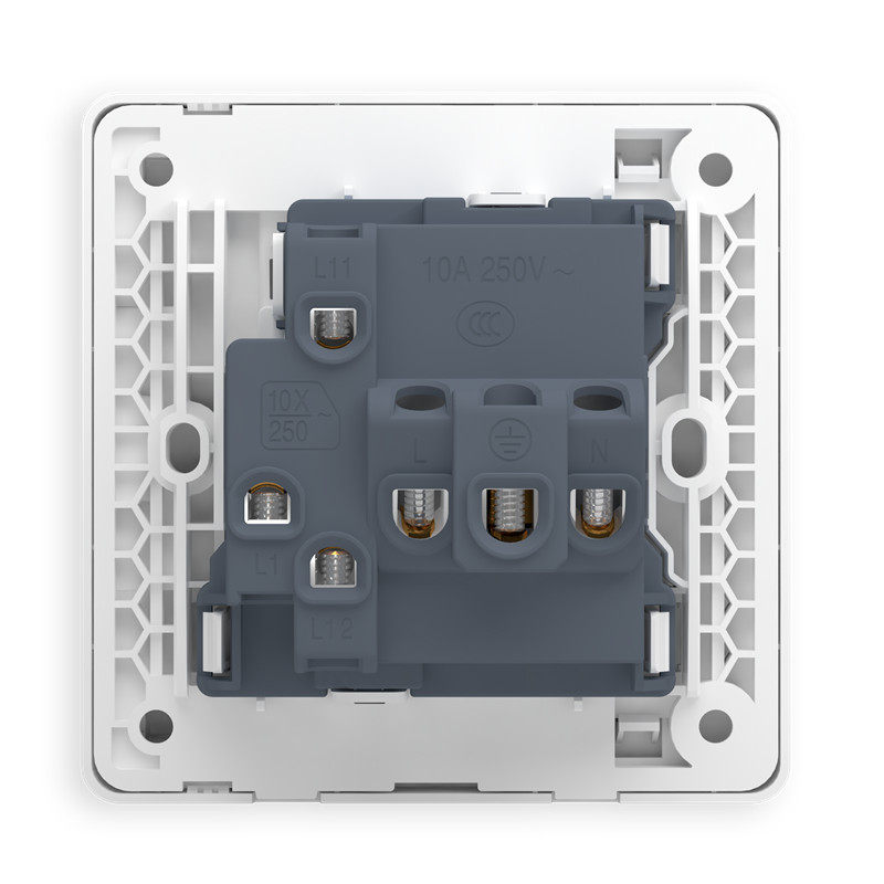 开关插座abb面板五孔电源插座远致系列白色ao225电源插座