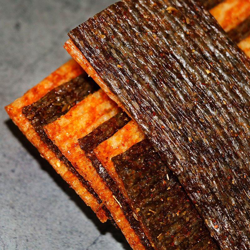 后怀旧面筋辣条黑白 包琼宇神雕侠侣辣条小吃配川味湘味