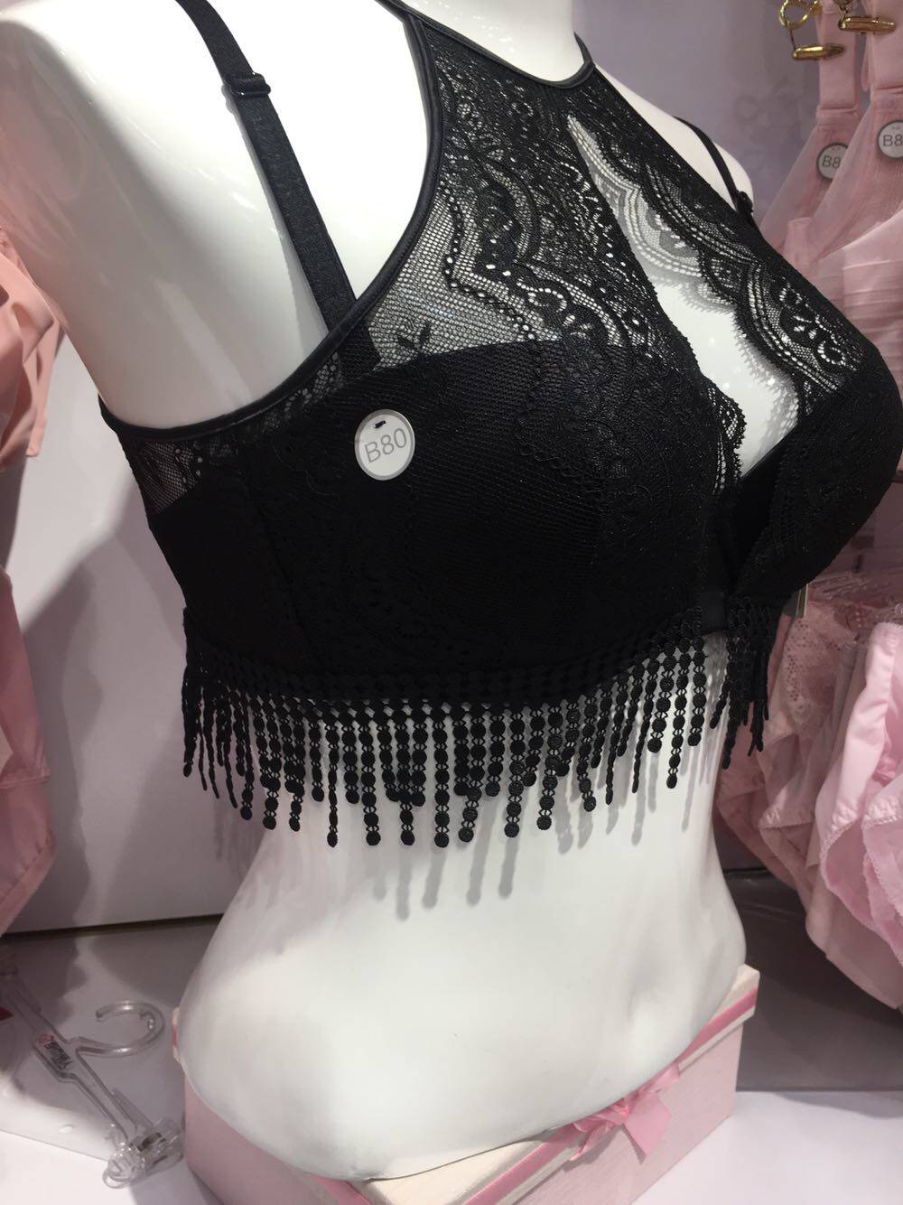 都市丽人2019新品lx91a3性感蕾丝挂脖文胸法国设计师文胸