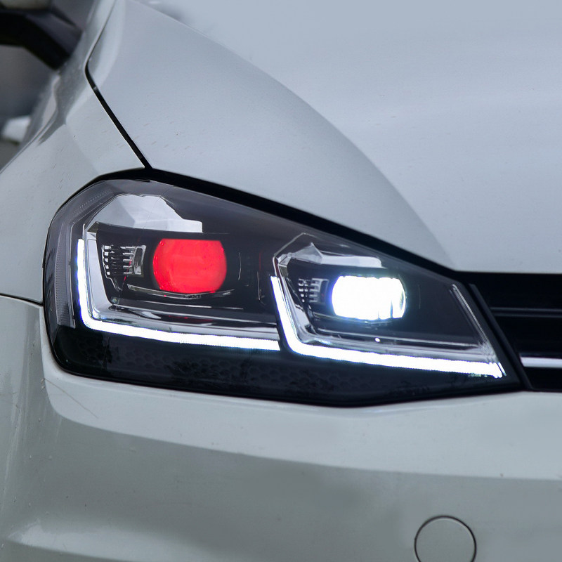 专用于大众高尔夫7大灯总成13-18款高尔夫7.5改装日行灯流水转向