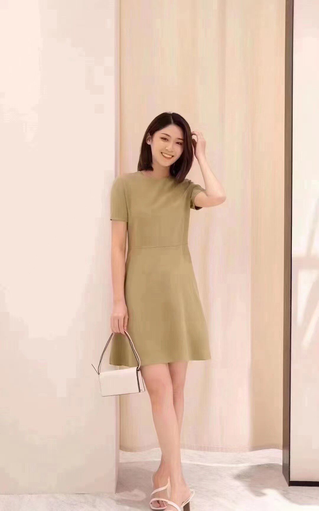 之禾女装22年夏新短袖重绉真丝收腰圆领连衣裙连衣裙