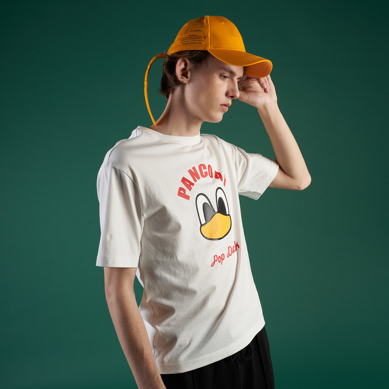 pancoat2020夏季新款大眼睛手写字母印花短袖t恤中性情侣款 - pancoat
