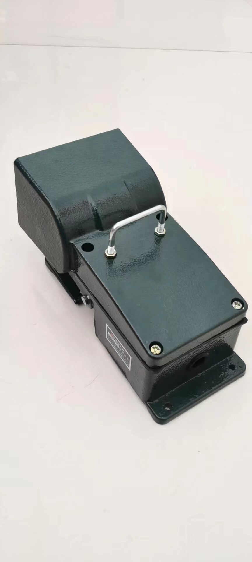 脚踏开关明德mdydt111铸铁冲床折弯机控制脚踏开关