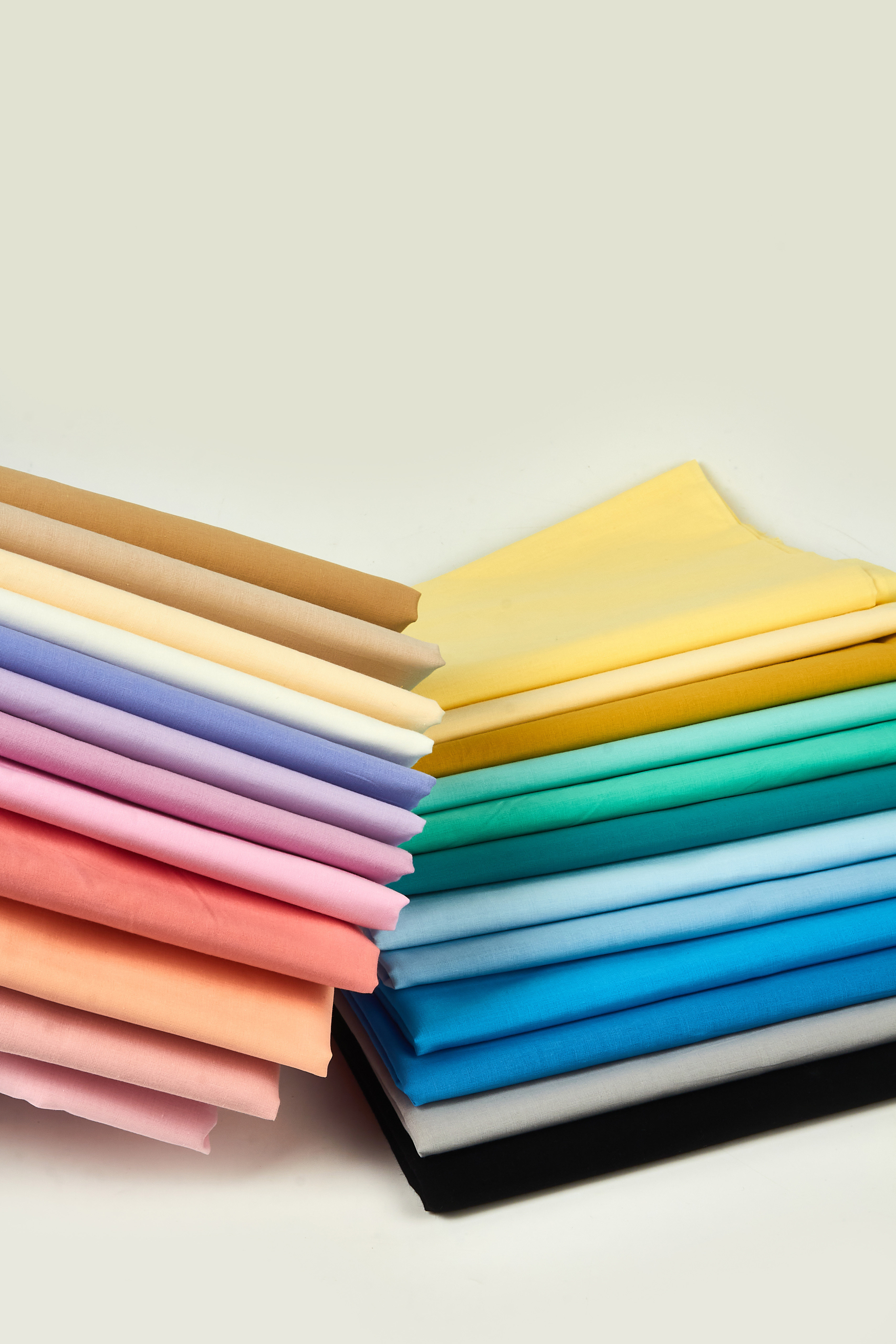 9088精梳巴厘柔软里子黑白白色纯棉棉布全棉海绵垫